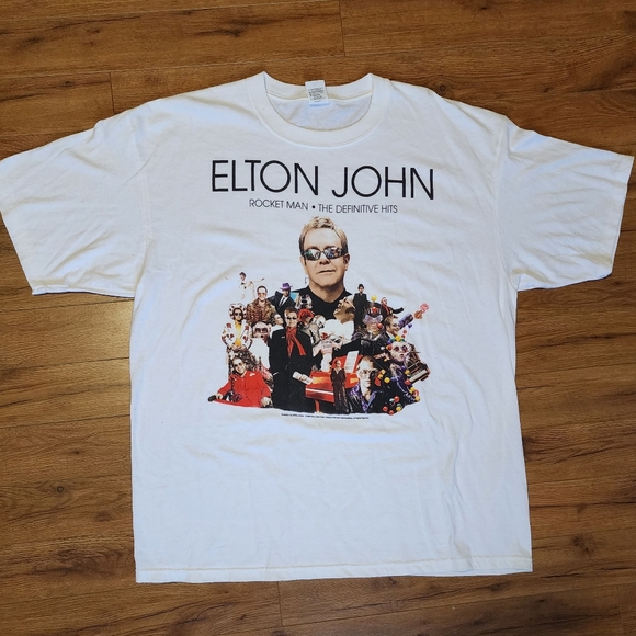2008 Elton John Rocket Man Tour T-Shirt - Picture 1 of 6